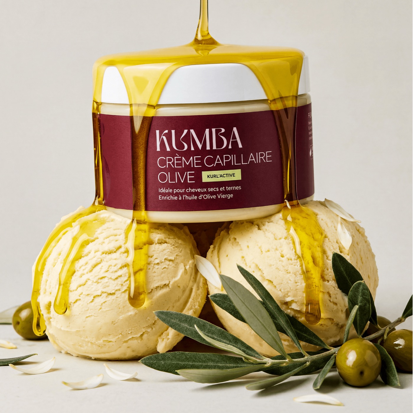Kumba — pot de crème à l'huile d'olive, nature morte contemporaine